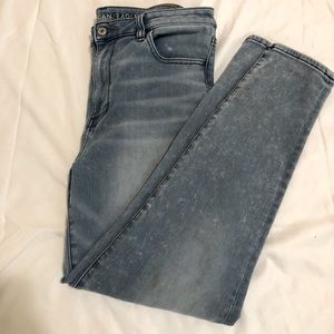 Basic American eagle jeans, hardly worn